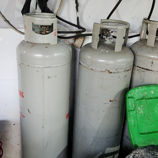 Lắp Đặt Hệ Thống Đường Ống Gas Công Nghiệp Hãng Bình Minh.