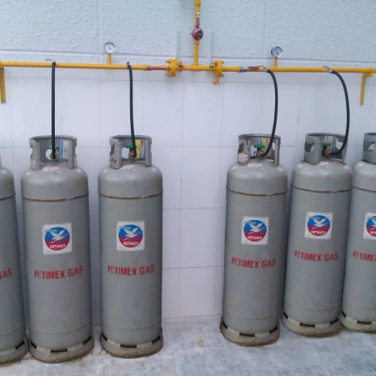 Lắp Đặt Hệ Thống Đường Ống Gas Công Nghiệp Hãng Bình Minh.